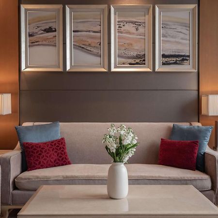 Doubletree By Hilton Guangzhou-Free Shuttle Bus To Canton Fair Complex & Overseas Buyer Registration Services During Canton Fair Period Esterno foto