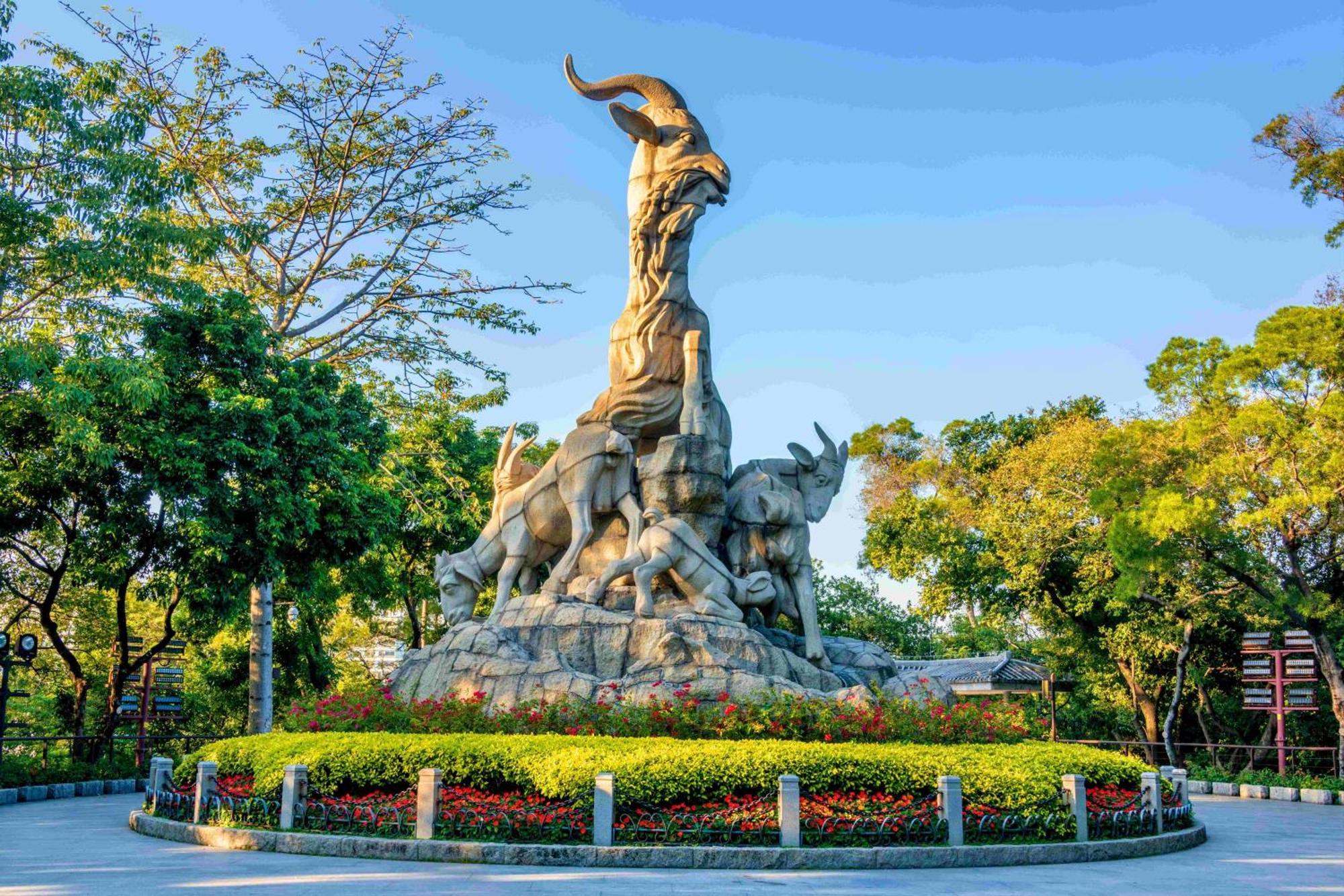 Doubletree By Hilton Guangzhou-Free Shuttle Bus To Canton Fair Complex & Overseas Buyer Registration Services During Canton Fair Period Esterno foto