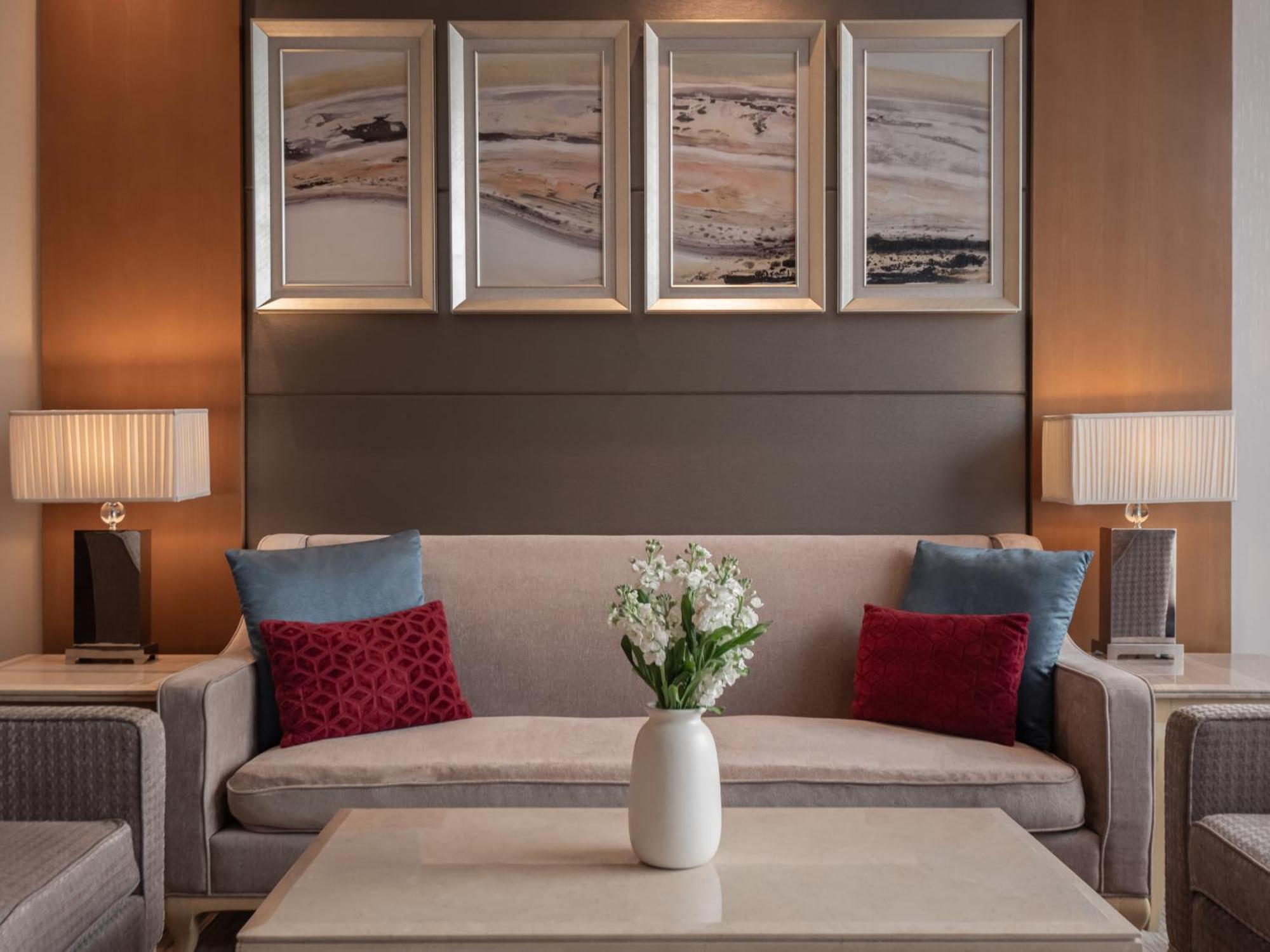 Doubletree By Hilton Guangzhou-Free Shuttle Bus To Canton Fair Complex & Overseas Buyer Registration Services During Canton Fair Period Esterno foto