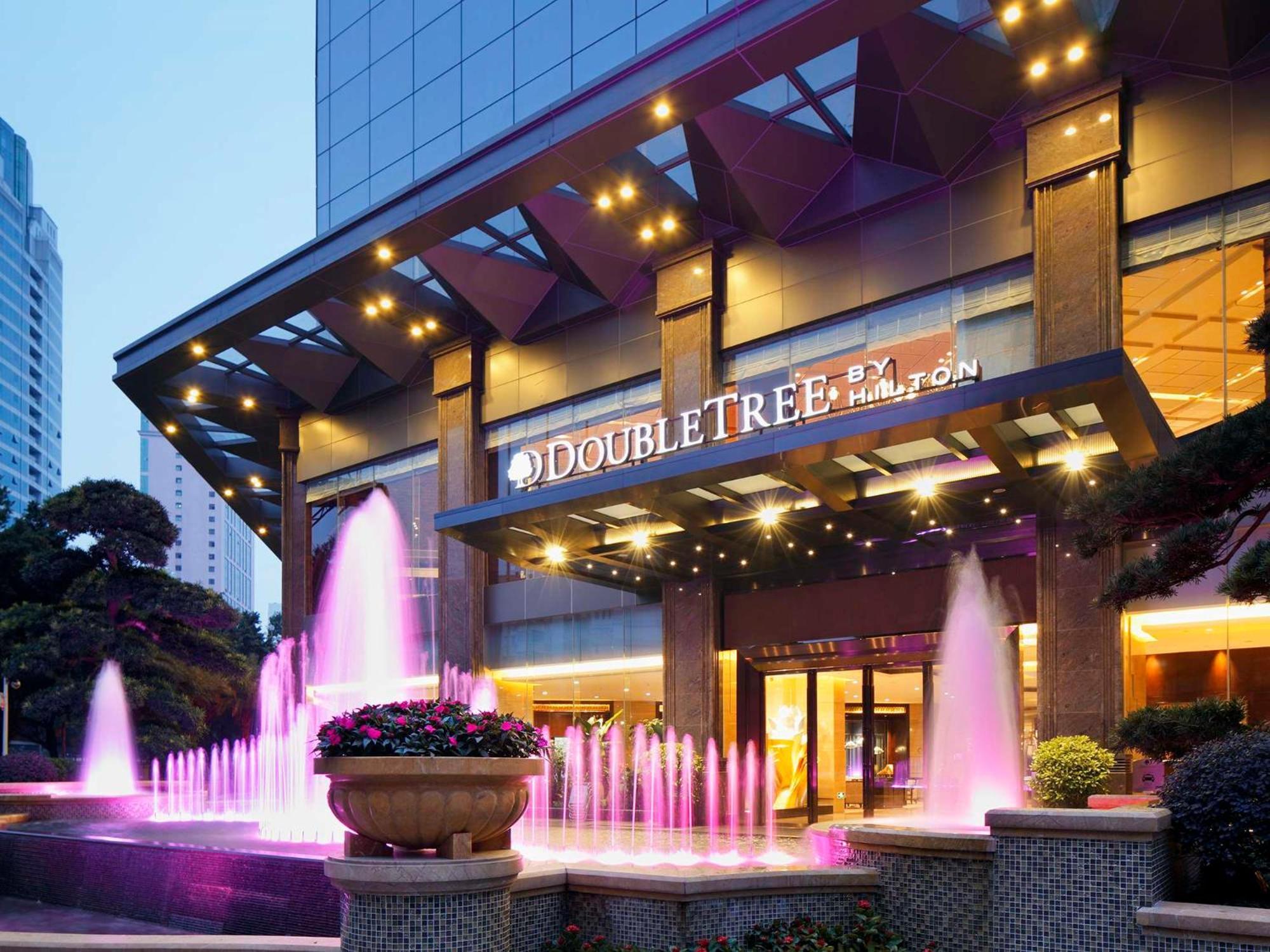 Doubletree By Hilton Guangzhou-Free Shuttle Bus To Canton Fair Complex & Overseas Buyer Registration Services During Canton Fair Period Esterno foto